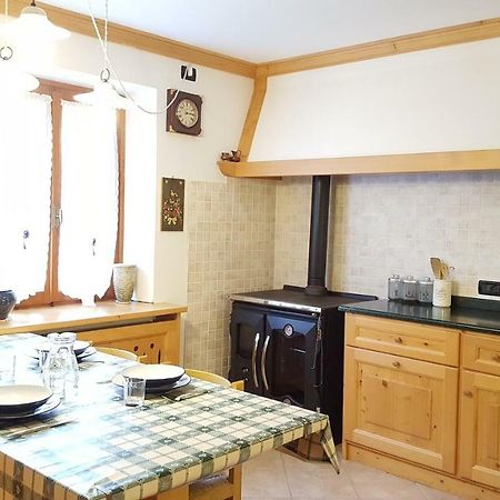 Casa Rossi Lägenhet Le Grazie  Exteriör bild