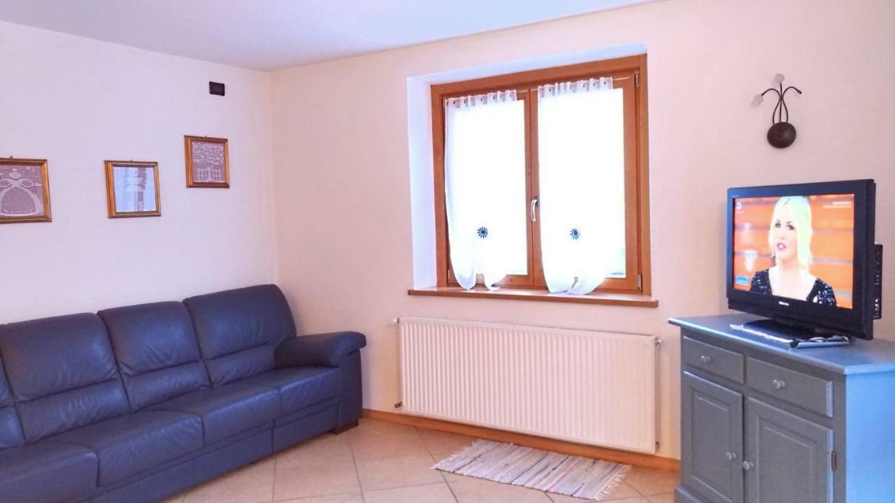 Casa Rossi Lägenhet Le Grazie  Exteriör bild
