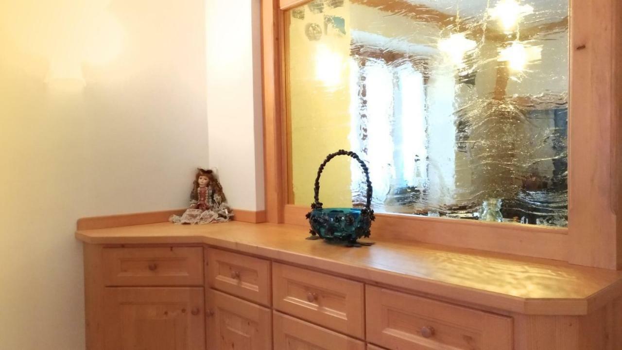 Casa Rossi Lägenhet Le Grazie  Exteriör bild