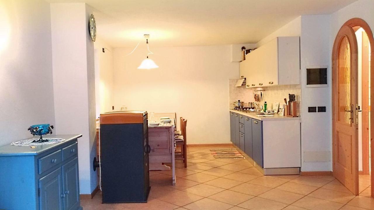 Casa Rossi Lägenhet Le Grazie  Exteriör bild
