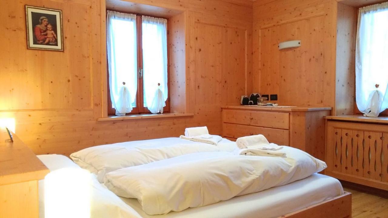 Casa Rossi Lägenhet Le Grazie  Exteriör bild